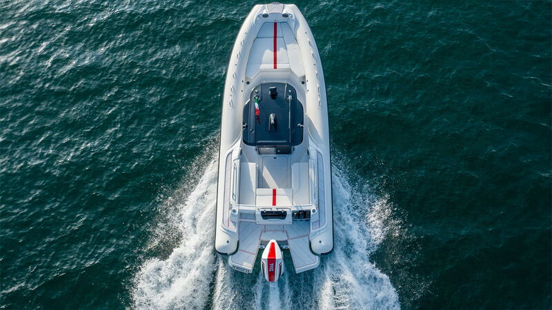 R-Evolution 26