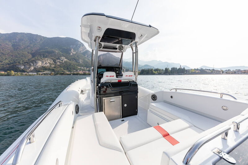 R-Evolution 26