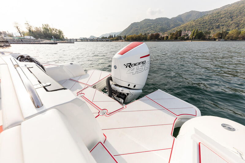 R-Evolution 26