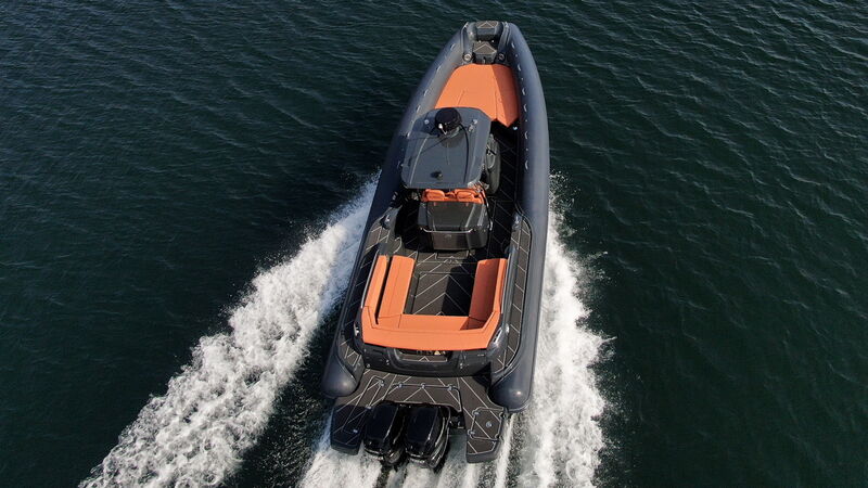 R-Evolution 35