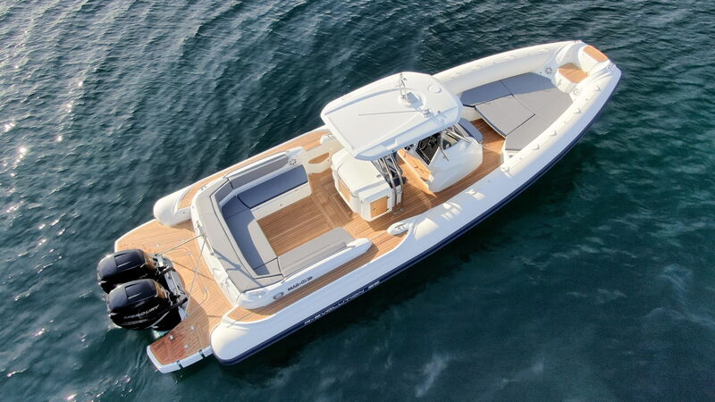 R-Evolution 35