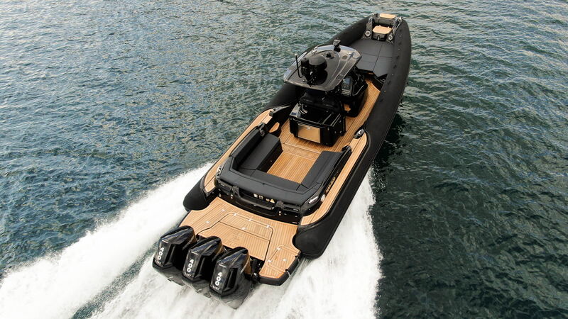 R-Evolution 36