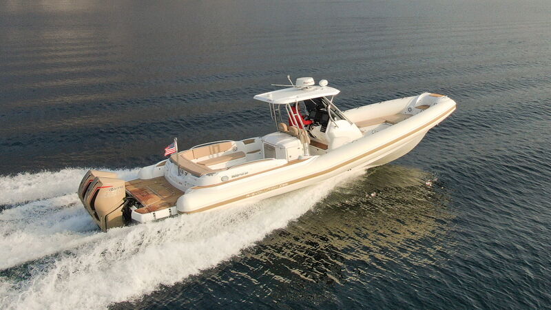 R-Evolution 36