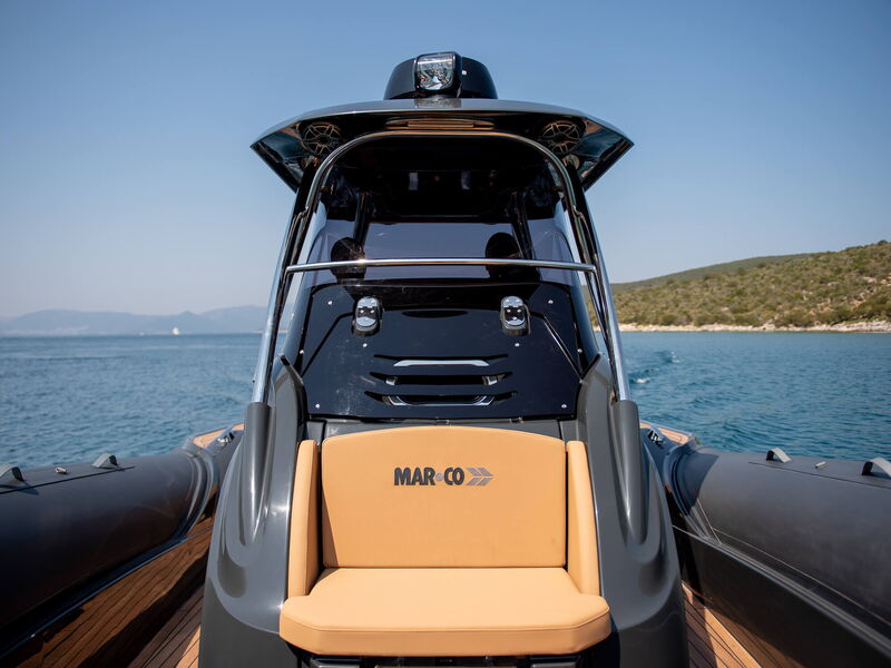 R-Evolution 36