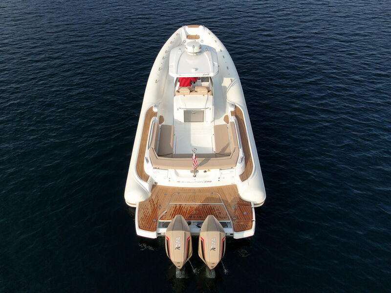 R-Evolution 36