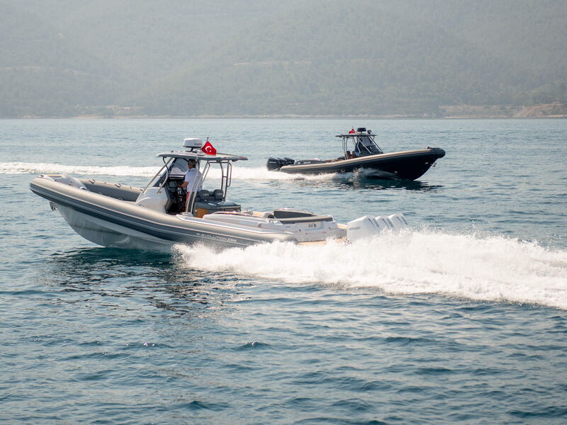 R-Evolution 36